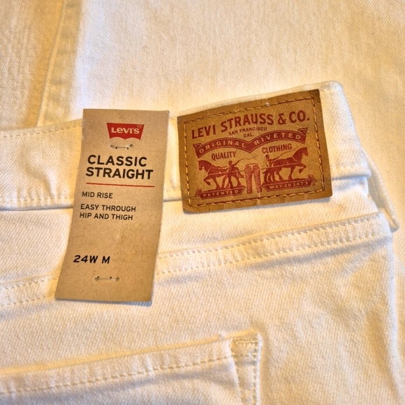 Levi's women's size 24W white classic straight mid rise white jeans, NWT - Picture 8 of 14